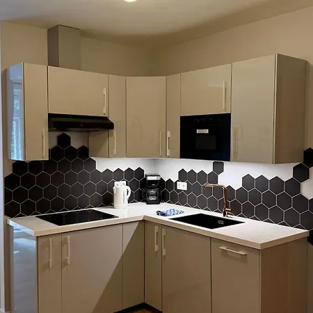 Central Studios 公寓 *