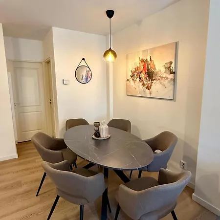 Central Studios 海牙