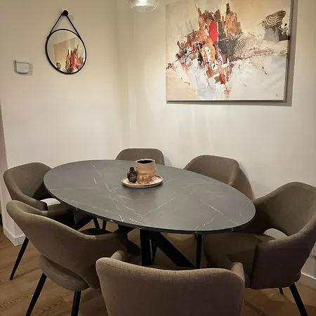 Central Studios Apartment