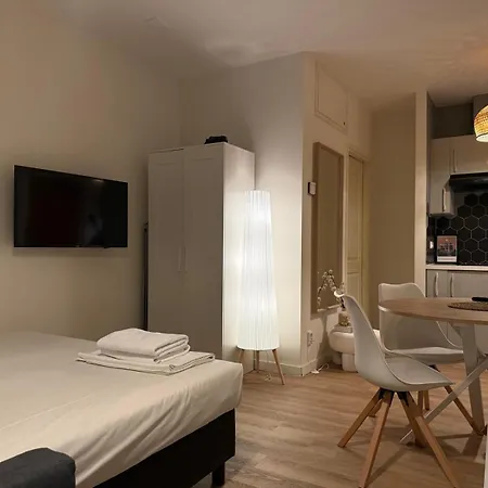 Central Studios La Haye